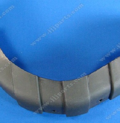 1539982064RIGHT FRONT FENDER TRIM 150 F2-1