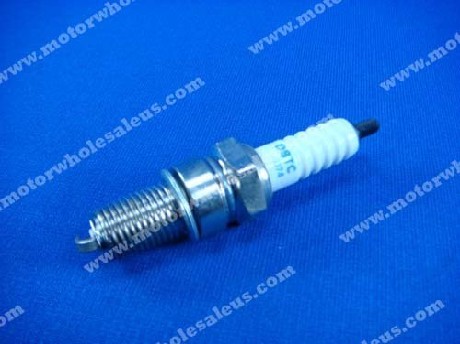 1269473563Spark Plug 03 D8TC (200 To 250 4 Stroke)