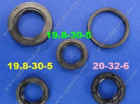 1409929933SEAL SET 03-1