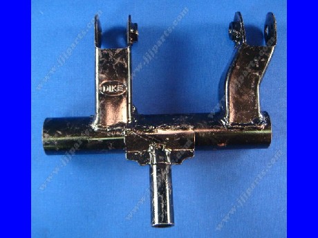 1437659993ENGINE MOUNT 07