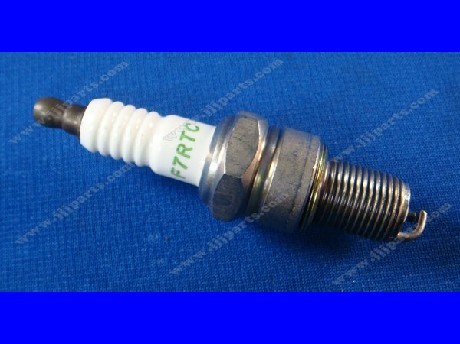 1455123049SPARK PLUG 09
