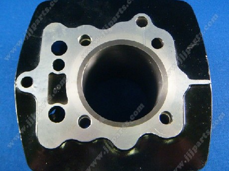 1502818870cylinder 26