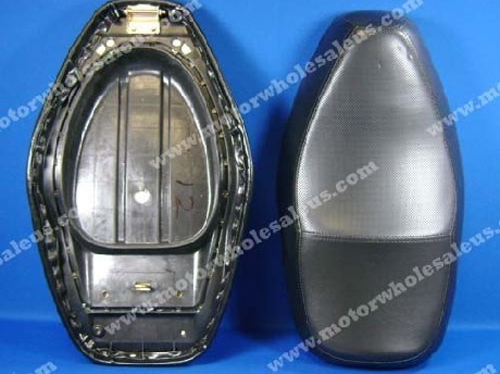 1269990180Seat12-Gator 50