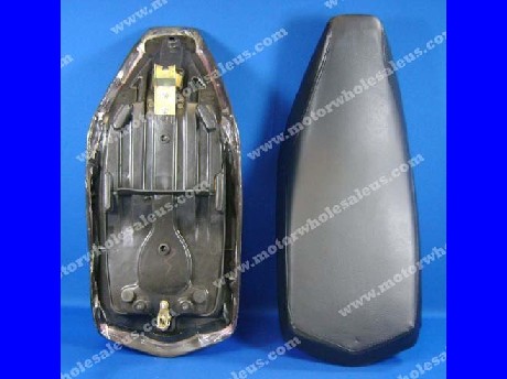 1269990245Seat18-Panther 110 LX