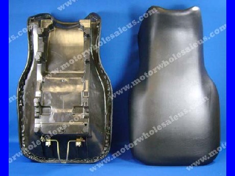 1269990370Seat26-Panther 300UT