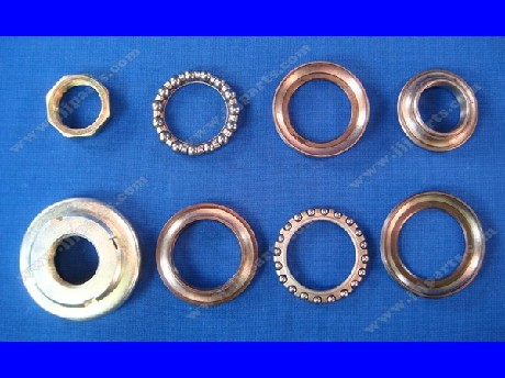1437581626TRIPLE TREE BEARING 02